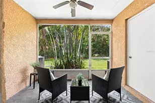 29924 Playa Del Rey Ln, Wesley Chapel, FL 33543 - Photo 19