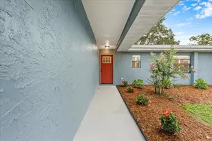 12830 Lake Tree Ln, Hudson, FL 34669 - Photo 3
