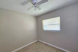 1216 E Myrtle St, Lakeland, FL 33801 - Photo 9