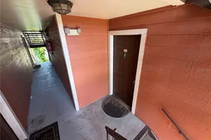 10200 Gandy Blvd N, Saint Petersburg, FL 33702 - Photo 9