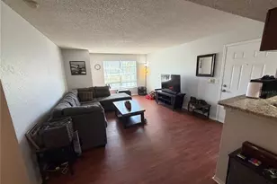 10200 Gandy Blvd N, Saint Petersburg, FL 33702 - Photo 11