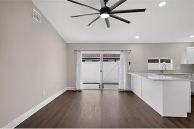 5408 Marlwood Court, Tampa, FL 33624 - Photo 5
