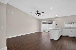 5408 Marlwood Ct, Tampa, FL 33624 - Photo 15