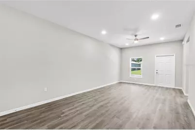 5017 Finders Court, Tampa, FL 33617 - Photo 23