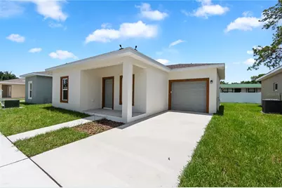 5017 Finders Court, Tampa, FL 33617 - Photo 5