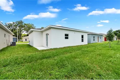 5017 Finders Court, Tampa, FL 33617 - Photo 39