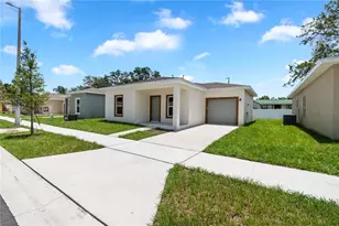 5017 Finders Ct, Tampa, FL 33617 - Photo 3