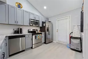 3401 Cypress Head Ct, Tampa, FL 33618 - Photo 3