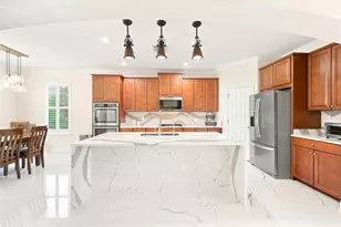 19902 Wellington Manor Blvd, Lutz, FL 33549 - Photo 13