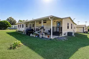 10151 Hamp Dr, Dade City, FL 33525 - Photo 45