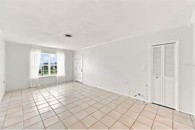 1342 Snell Isle Boulevard NE #4, Saint Petersburg, FL 33704 - Photo 3