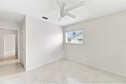 1342 Snell Isle Boulevard NE #4, Saint Petersburg, FL 33704 - Photo 17