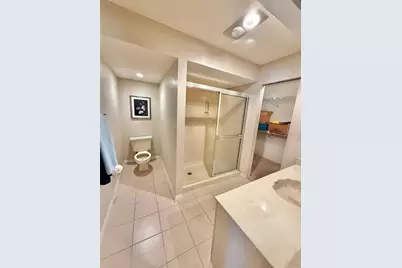 3112 Vivienda Boulevard, Bradenton, FL 34207 - Photo 9