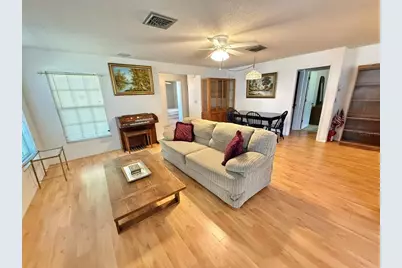 3112 Vivienda Boulevard, Bradenton, FL 34207 - Photo 5