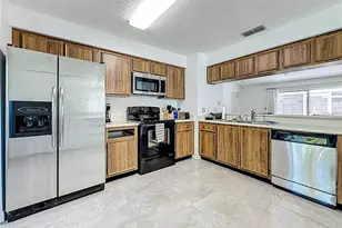 1909 Castle Bay Ct, Oldsmar, FL 34677 - Photo 19