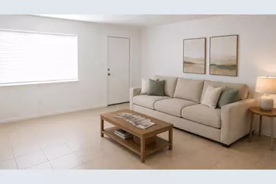 1430 14th Avenue S, Saint Petersburg, FL 33705 - Photo 3