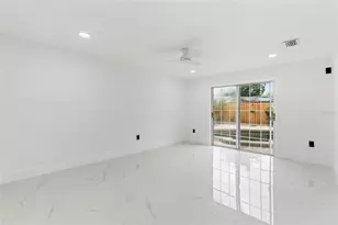5308 Black Pine Dr, Tampa, FL 33624 - Photo 17