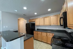 10815 Great Carlisle Ct, Riverview, FL 33578 - Photo 5