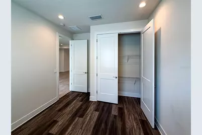 2065 Paragon Circle W, Clearwater, FL 33755 - Photo 11