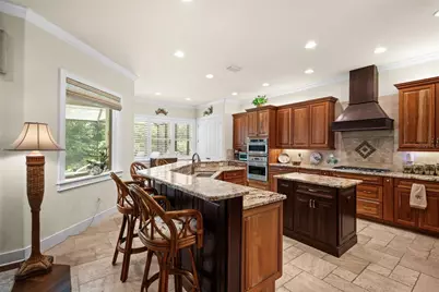 2622 Grand Lakeside Drive, Palm Harbor, FL 34684 - Photo 17