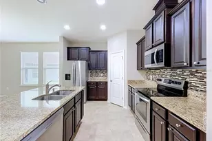 4125 Prima Lago Cir, Lakeland, FL 33810 - Photo 13