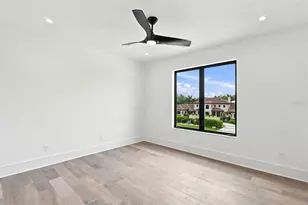 1076 Snell Isle Blvd NE, Saint Petersburg, FL 33704 - Photo 37