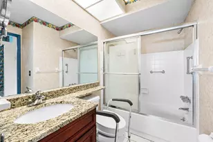 2927 63rd St W, Bradenton, FL 34209 - Photo 9