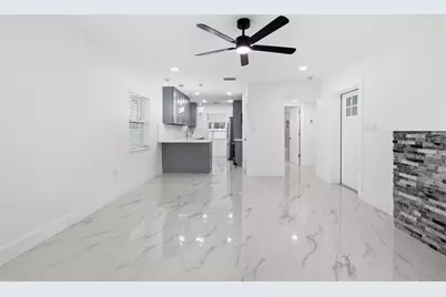 2535 19th Street S, Saint Petersburg, FL 33712 - Photo 7