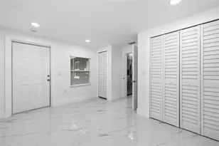 2535 19th St S, Saint Petersburg, FL 33712 - Photo 17