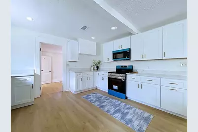1835 24th Street S, Saint Petersburg, FL 33712 - Photo 11