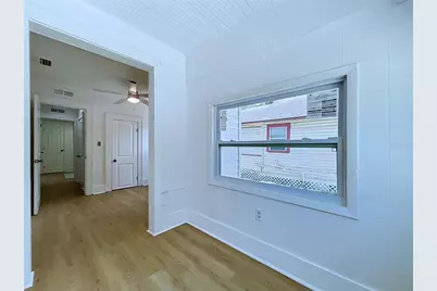 1835 24th Street S, Saint Petersburg, FL 33712 - Photo 23
