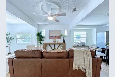 1835 24th Street S, Saint Petersburg, FL 33712 - Photo 5