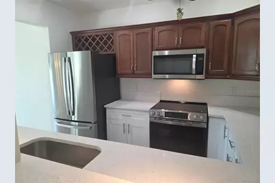 507 Plaza Seville Court #15, Saint Petersburg, FL 33706 - Photo 7