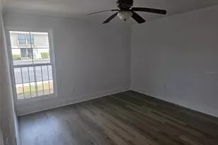 507 Plaza Seville Ct, Saint Petersburg, FL 33706 - Photo 17
