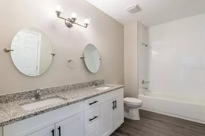 2058 Silverstone Circle, Clearwater, FL 33760 - Photo 9