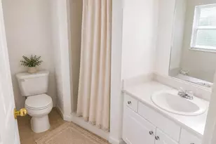 4419 18th Ave S, Saint Petersburg, FL 33711 - Photo 3