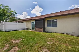 192 Dahlia Village Cir, Orlando, FL 32807 - Photo 27