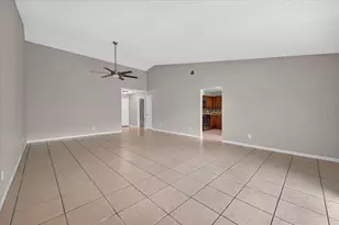192 Dahlia Village Cir, Orlando, FL 32807 - Photo 9