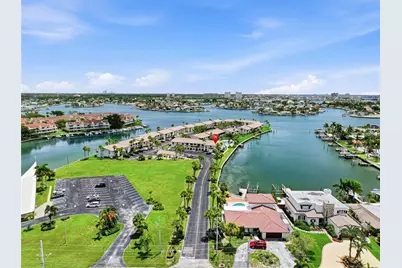 501 Plaza Seville Court #2, Treasure Island, FL 33706 - Photo 37