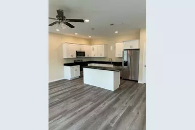 4346 Cambio Gardens Court, Tampa, FL 33610 - Photo 3