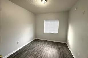 9621 Lakedale Way, Riverview, FL 33578 - Photo 11