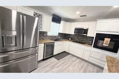 7102 Hollowell Drive, Tampa, FL 33634 - Photo 11