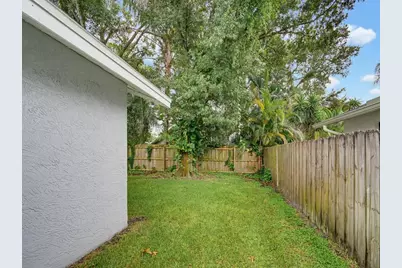 2988 Pinewood Run, Palm Harbor, FL 34684 - Photo 37