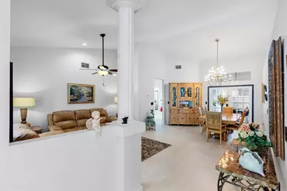 16601 Meadow Cove Street, Tampa, FL 33624 - Photo 11
