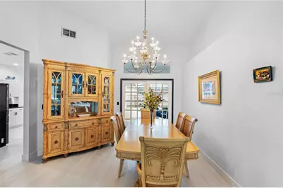 16601 Meadow Cove Street, Tampa, FL 33624 - Photo 15