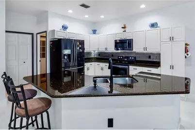 16601 Meadow Cove Street, Tampa, FL 33624 - Photo 27
