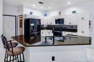 16601 Meadow Cove St, Tampa, FL 33624 - Photo 27