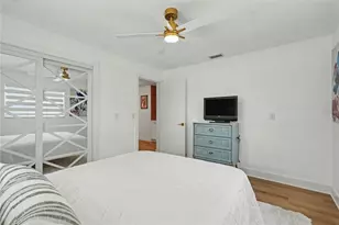 1927 Shore Acres Blvd NE, Saint Petersburg, FL 33703 - Photo 17