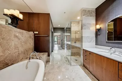 650 Beach Drive NE, Saint Petersburg, FL 33701 - Photo 27