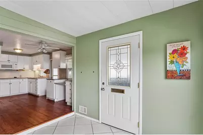 2000 E Bay Drive #25, Largo, FL 33771 - Photo 17